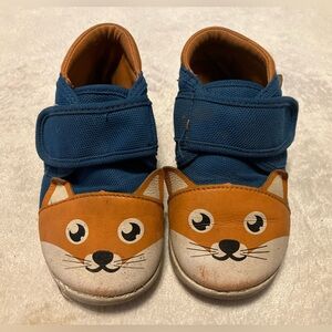 Ikiki Squeaker Kids Fox Face Blue and Orange Shoes